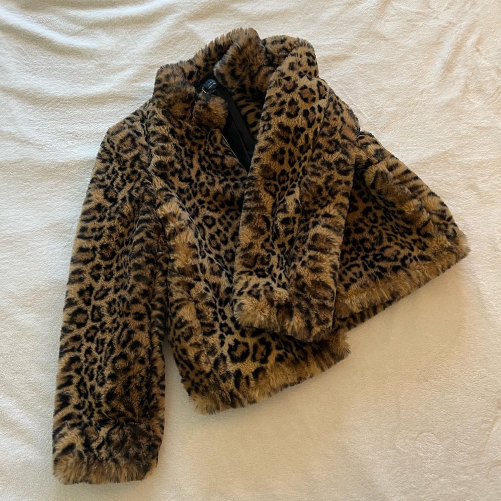[SOLD] Zara TRF Cheetah Print Faux Fur Coat